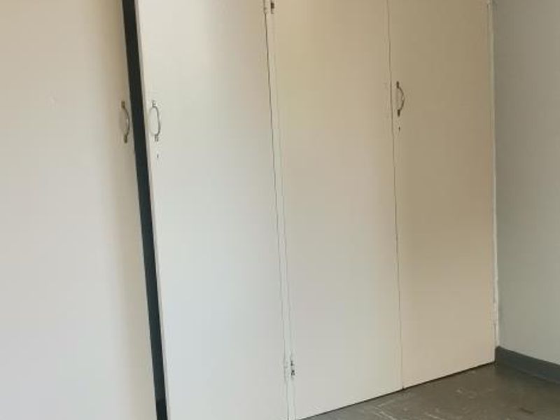 TWO BEDROOM FLAT AVAILABLE IN SUNNYSIDE -1 AUGUST 2026. - Photo 1