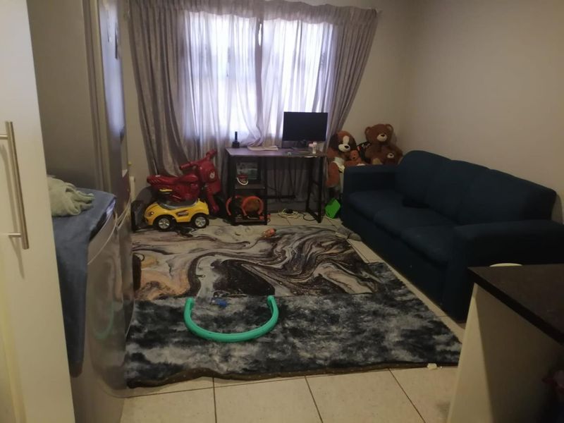 Ground floor Apartment R 575 000 -Eagles@Riverside - Photo 7