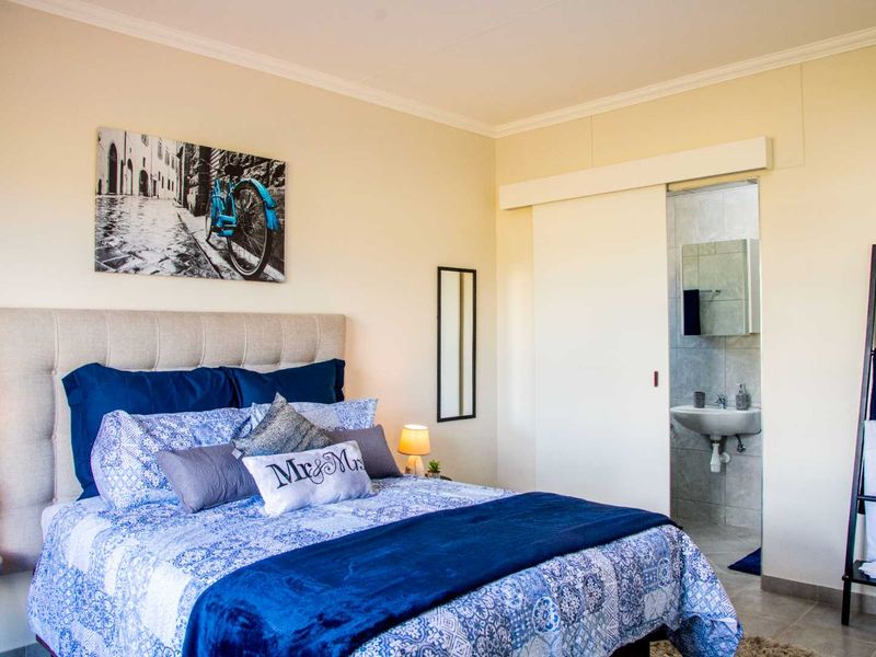 TICKS ALL THE BOXES - Photo 4