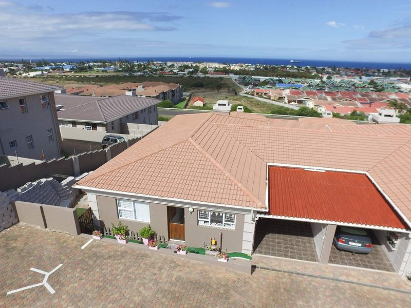 SEA VIEW APARTMENT - 2km from Hartenbos Beach! - Photo 3