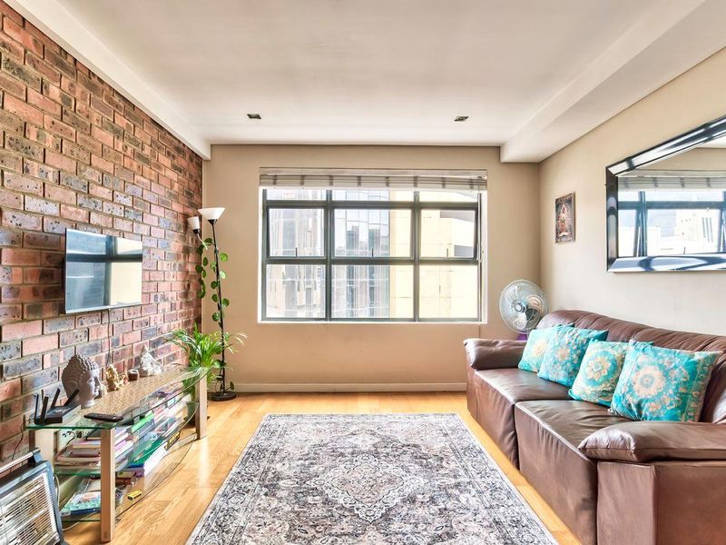 Stylish 1-Bedroom Apartment with Table Mountain Views, Parking & Storeroom — Airbnb Friendly - Photo 3