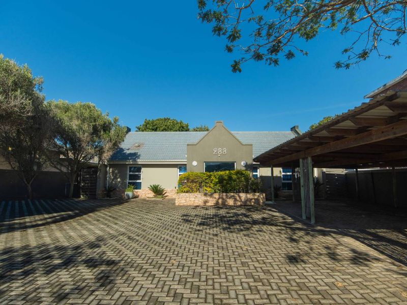 FOR SALE | Prime Business 3 Commercial Property | South End, Gqeberha - Photo 3
