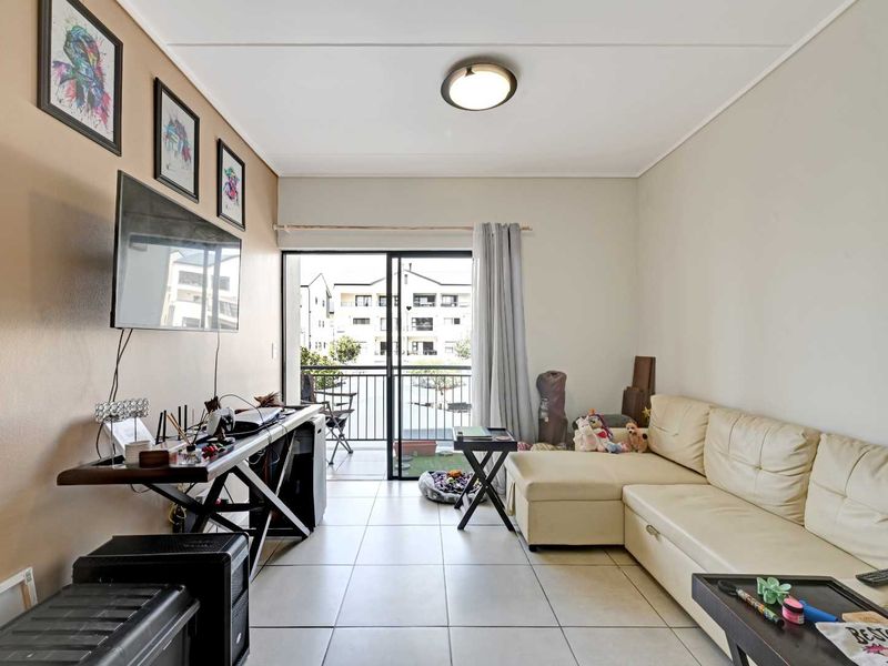 Sought after 1-Bedroom Apartment in Fynbos Lifestyle Estate - Photo 6