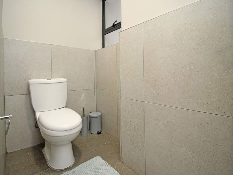 Modern 2 bedroom home in Secure Estate - Photo 7