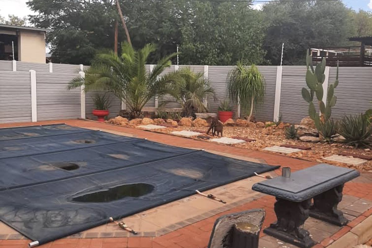 BEAUTIFUL 4 BEDROOM HOUSE FOR SALE IN GOBABIS (NEGOTIOABLE) - Photo 5