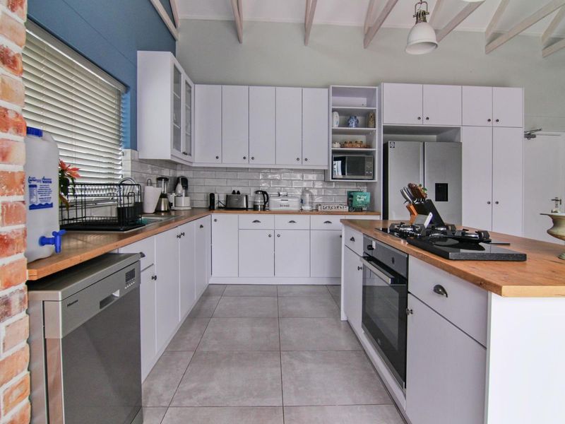 Ext 39, Swakopmund:  BRAND NEW upmarket 2 Bedr Townhouses for sale - Photo 3