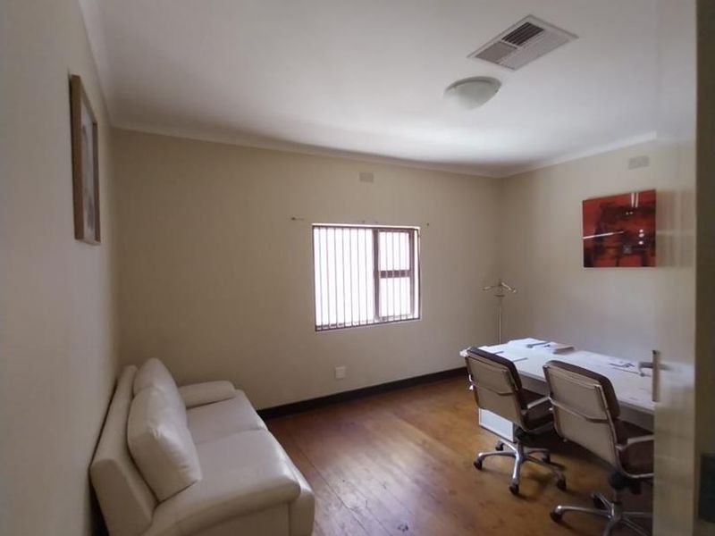 Office to rent Windhoek West - Photo 5