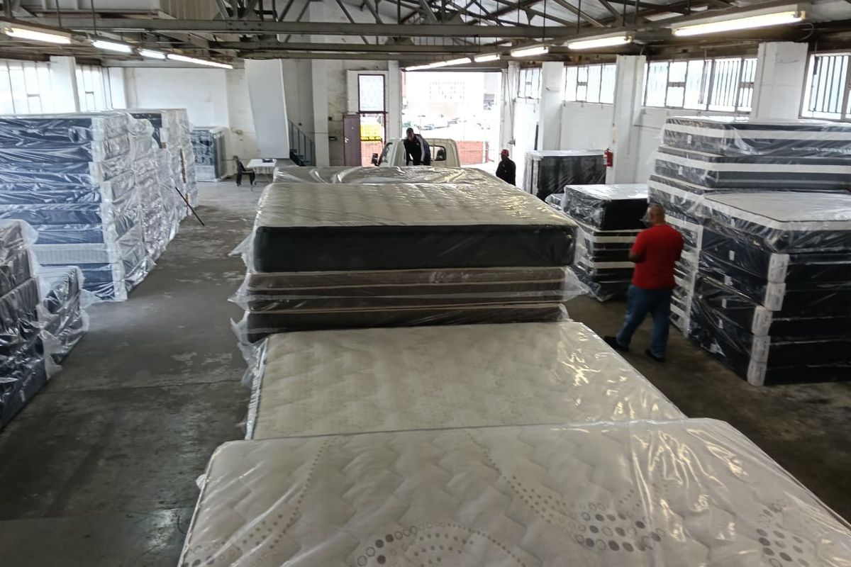 INDUSTRIAL WORKSHOP / FACTORY TO LET – NEAR ST JOHNS, PINETOWN - Photo 3