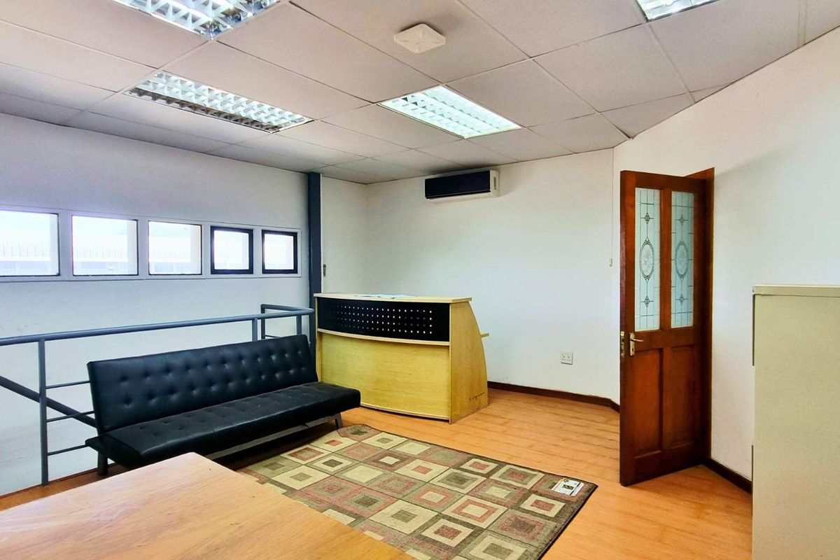 Mini Warehouse to Let | Briardene | 3-Phase 60A | 01 Feb 2026 - Photo 4