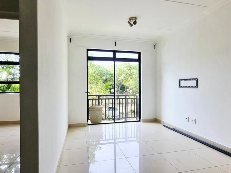 2 Bedroom First Floor Apartment to Rent - Manhattan Mews, Umhlanga Ridge - Photo 3