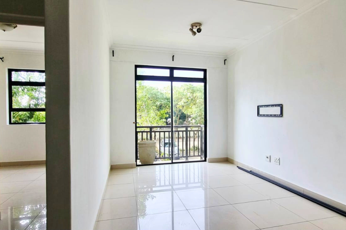 2 Bedroom First Floor Apartment to Rent - Manhattan Mews, Umhlanga Ridge - Photo 3