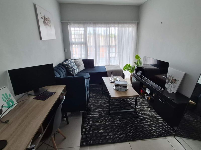 Ember Apartments – Where Modern Living Meets Nature’s Tranquility - Photo 5