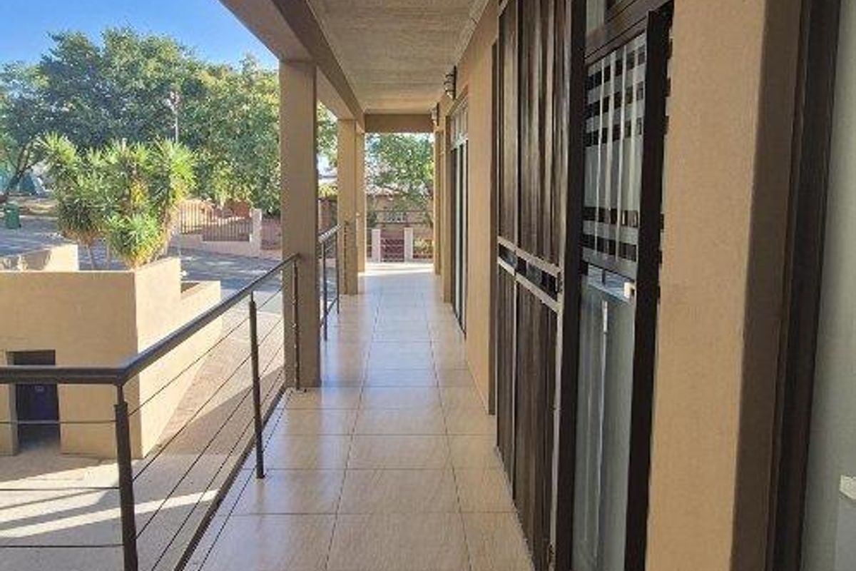 ​FOR SALE - Prime Office Opportunity in City View – Windhoek West - Photo 3