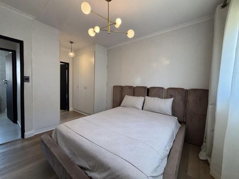 Modern 2 Bedroom, 2 Bathroom Apartment to Rent in North Riding - Photo 6