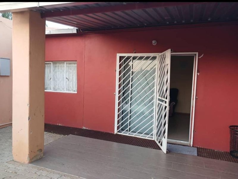 Property for Sale - Photo 2