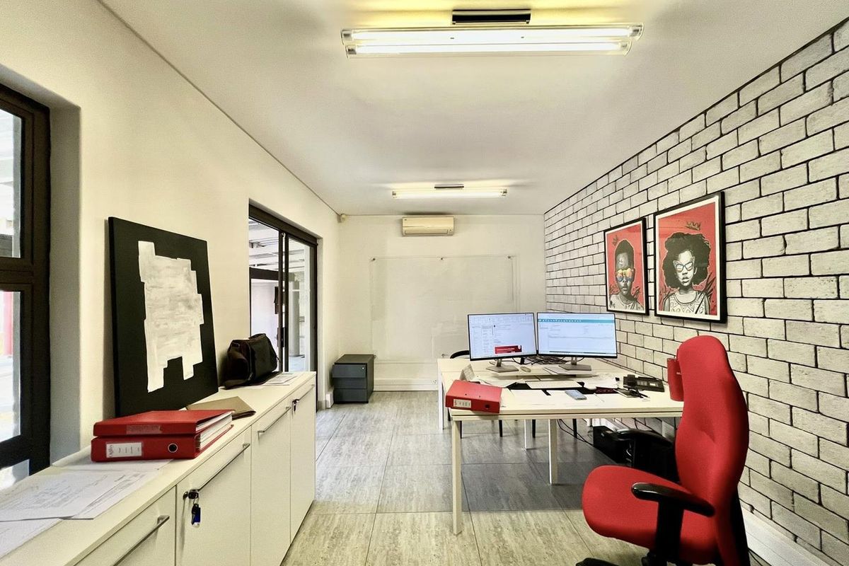 Offices For Sale in Eros - Photo 5