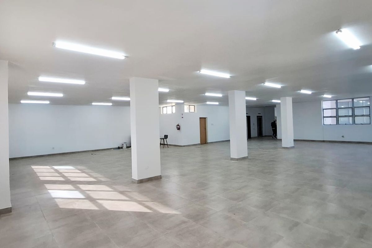 Prime Durban CBD Space: Perfect for Call Centre or Warehouse! - Photo 3