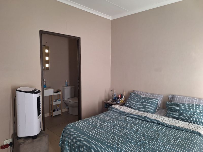 Apartment for sale, Windhoek - Photo 2