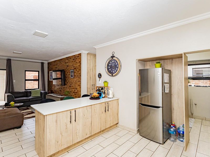Modern Family Townhouse in Pretoria's Premier 24-Hour Security Estate! - Photo 6
