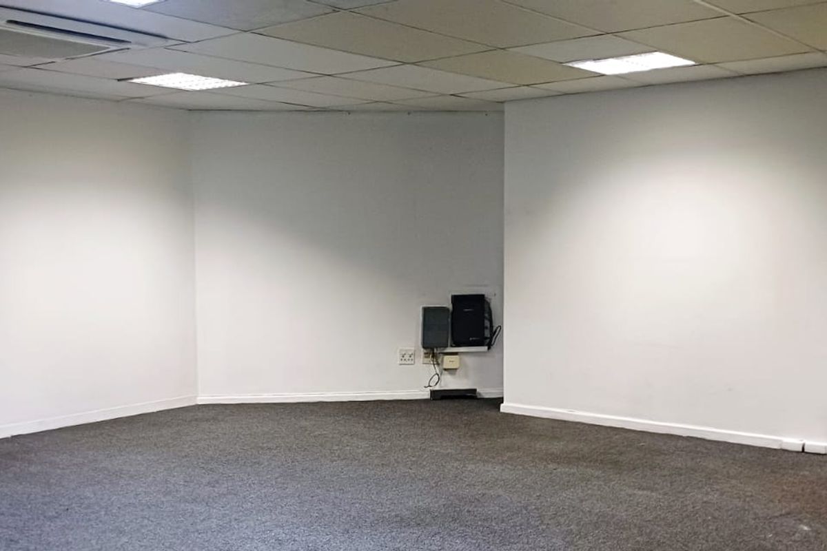 Prime Retail Space Available on Waterkant Street - Photo 4