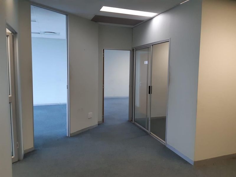 Prime Pinetown Central Commercial Space: Adaptable Offices for Lease - Photo 5