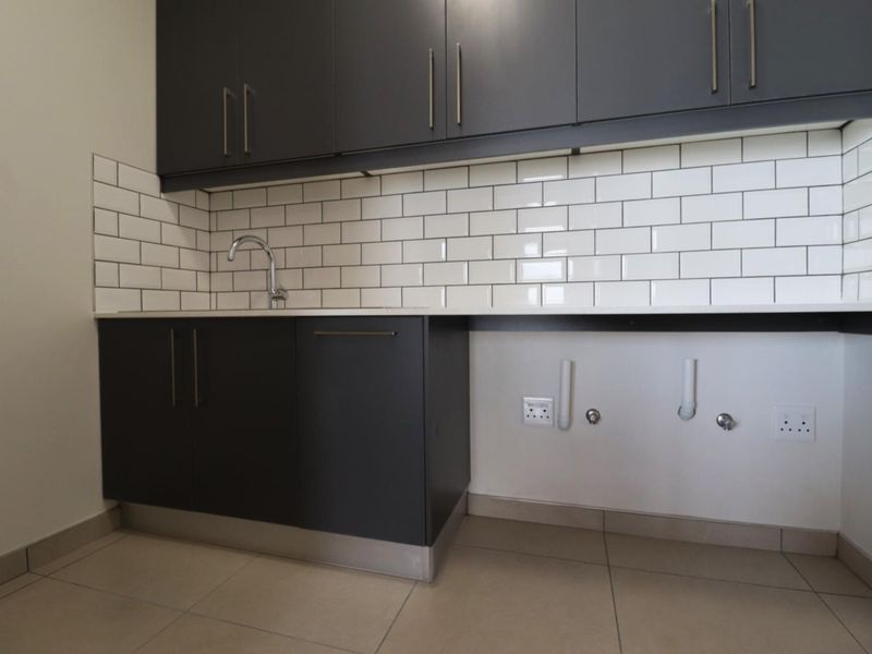 Newly Built 3-Bedroom 3 Bathroom House for Sale in Swakopmund Namibia - Photo 8