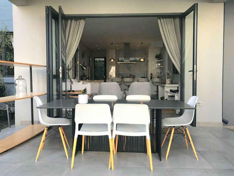 2 Bed, 2 Bath Designer Apartment – Steyn City (Furnished) - Photo 9