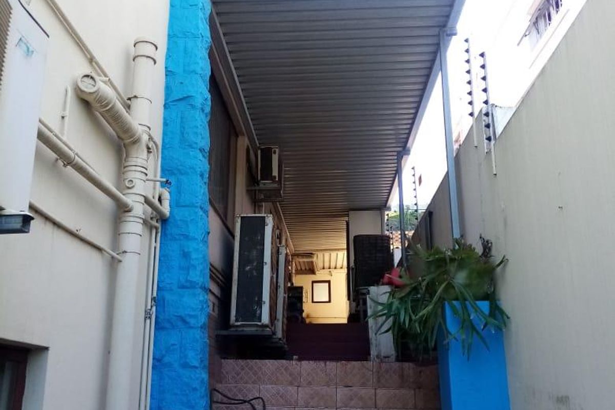Airconditioning and Refrigeration Training Centre with accreditation and licences for sale - Photo 3