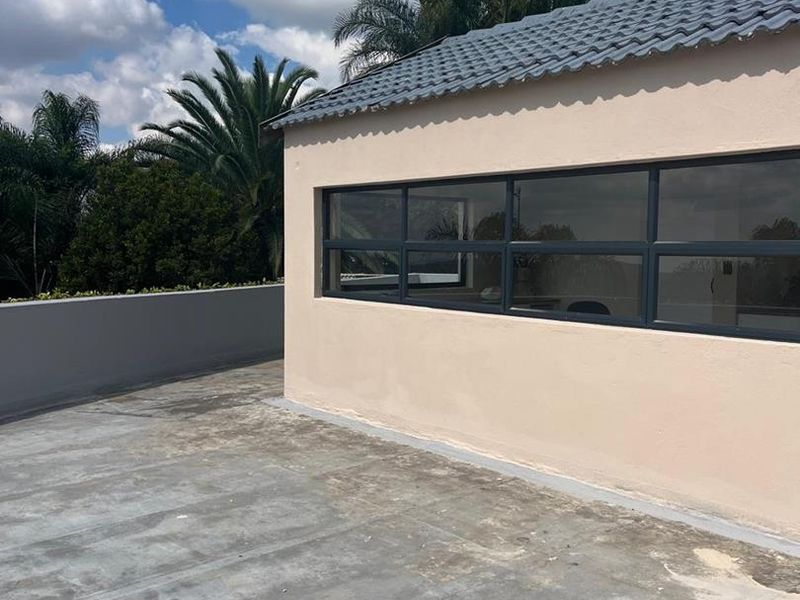 FURNISHED OFFICE FOR RENTAL IN MORELETA PARK - Photo 6