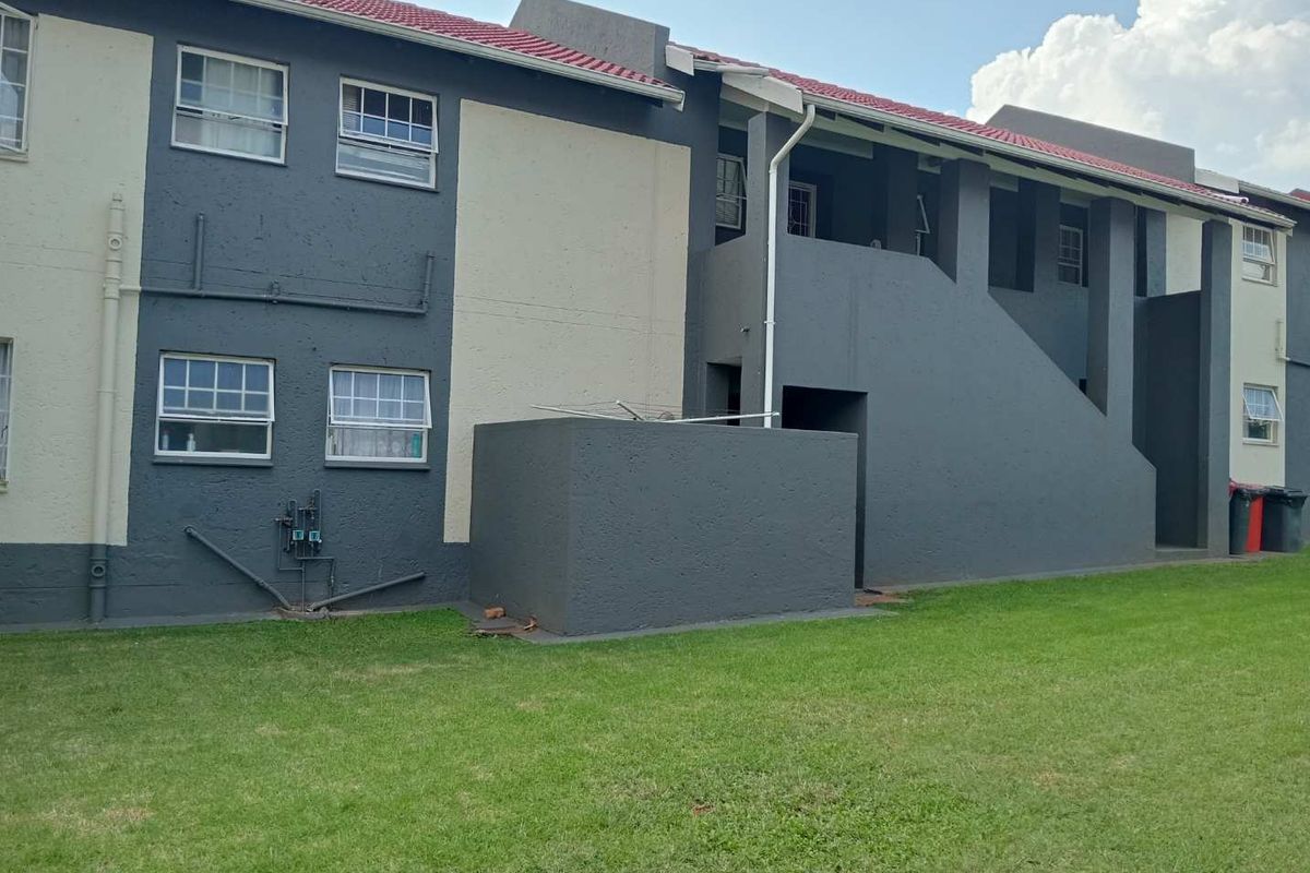 Stunning Top Unit for Sale - Photo 3