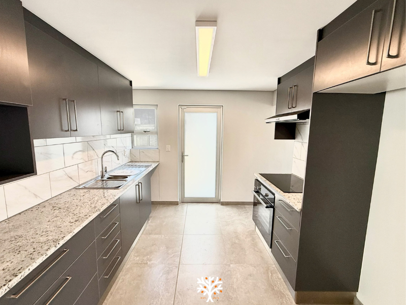 Luxury Estate Living at Finkenstein Manor | N$3.85 Million - Photo 7