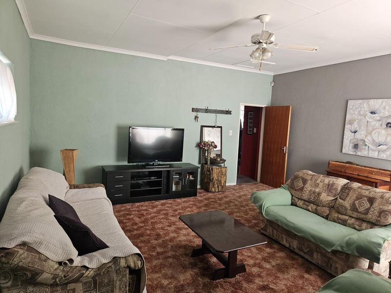 House For Sale in Brackenhurst, Alberton - Photo 3