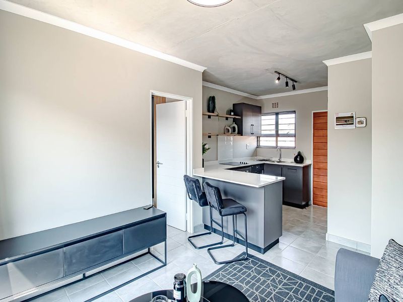 Modern 2 Bedroom 2 Bathroom Apartments in iQ Meerendal - Photo 7