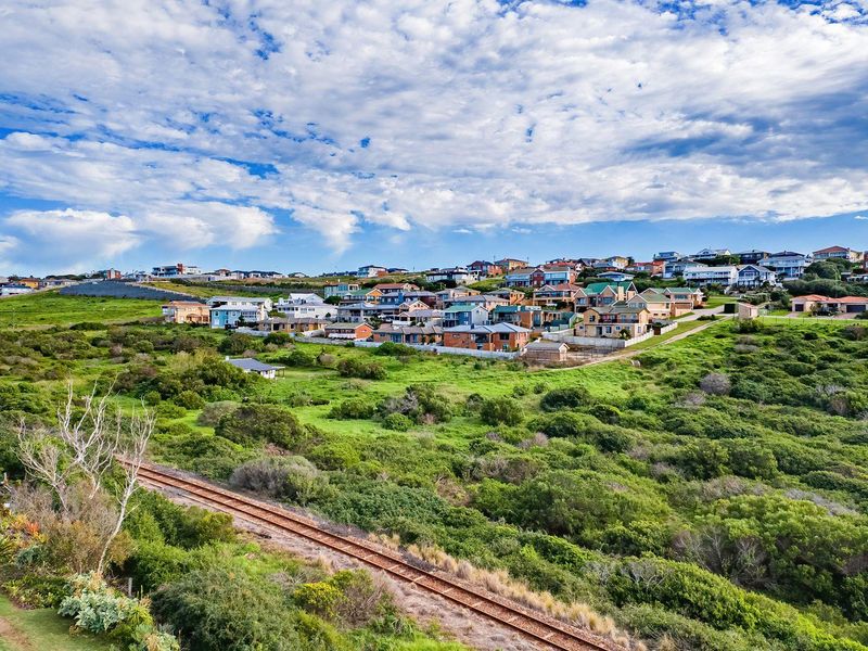 Expansive 17,143 m2 vacant land in Tergniet  on the Garden Route - Photo 5