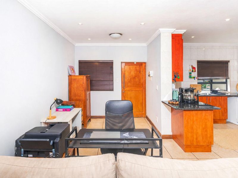 Lock-Up and Go in Prime Symphony Park Complex - Photo 7