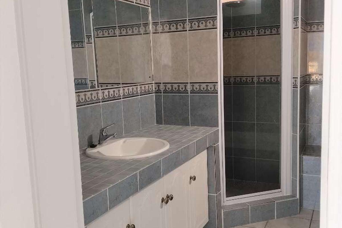 2 Bedroom for rental - Photo 5