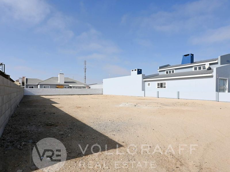 Vacant Residential Plot for Sale in Henties Bay - Photo 4