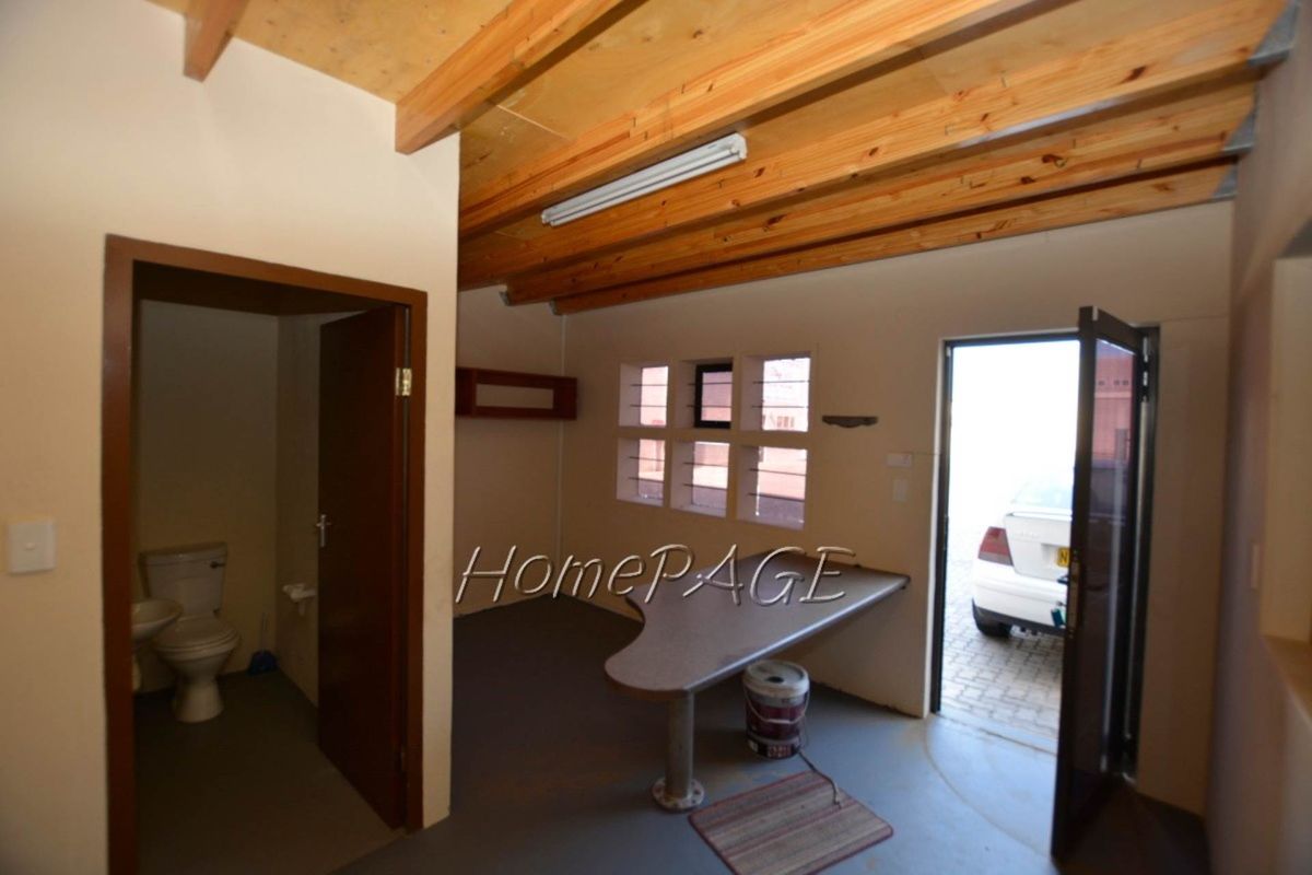 Light Industrial, Walvis Bay:  Warehouse Unit in Lexor Park is for Sale - Photo 2