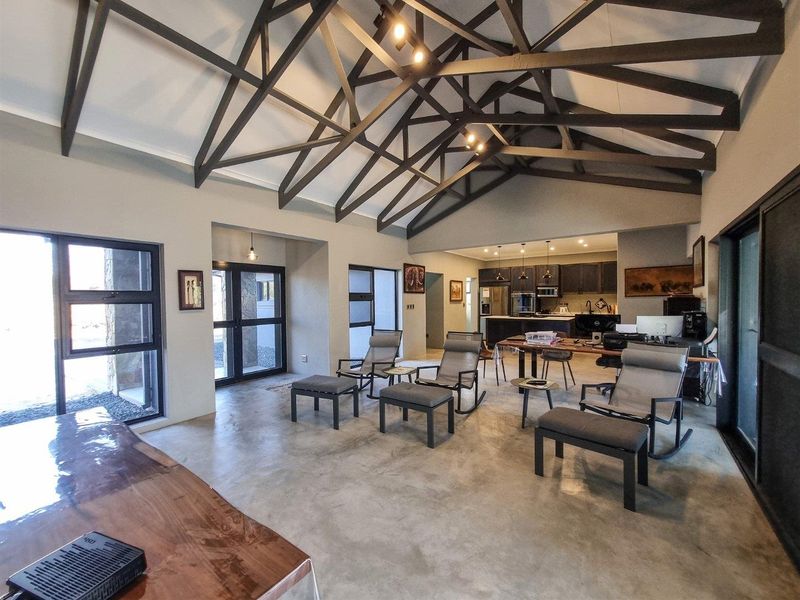 Modern Home in a Tranquil Area - Photo 5