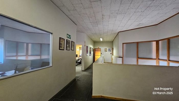 Property #2383101, Industrial For Sale in Lafrenz Industrial