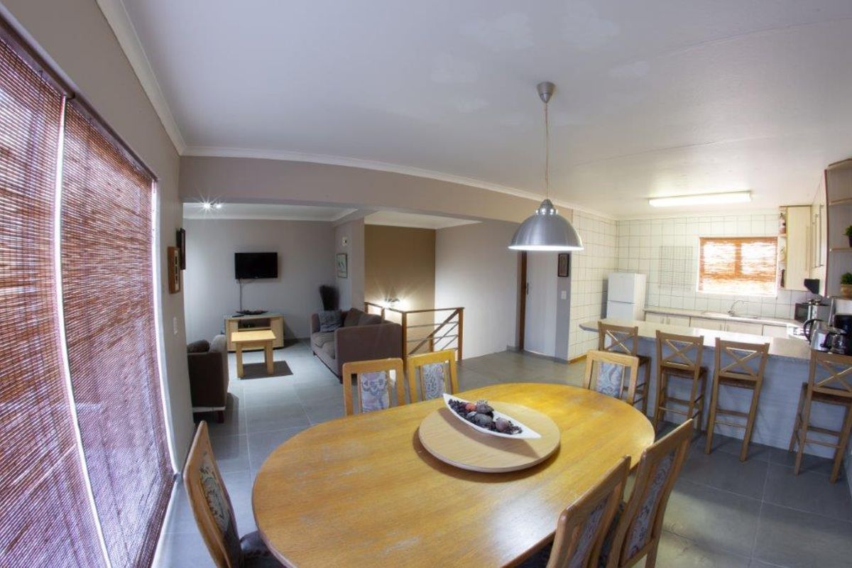 Price includes 2 Duplex Townhouses! - Photo 4