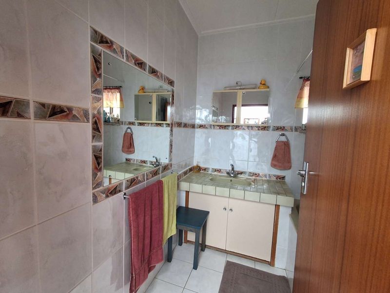 Exceptional Family Home Offering Space, Comfort, and Flexibility - Photo 9