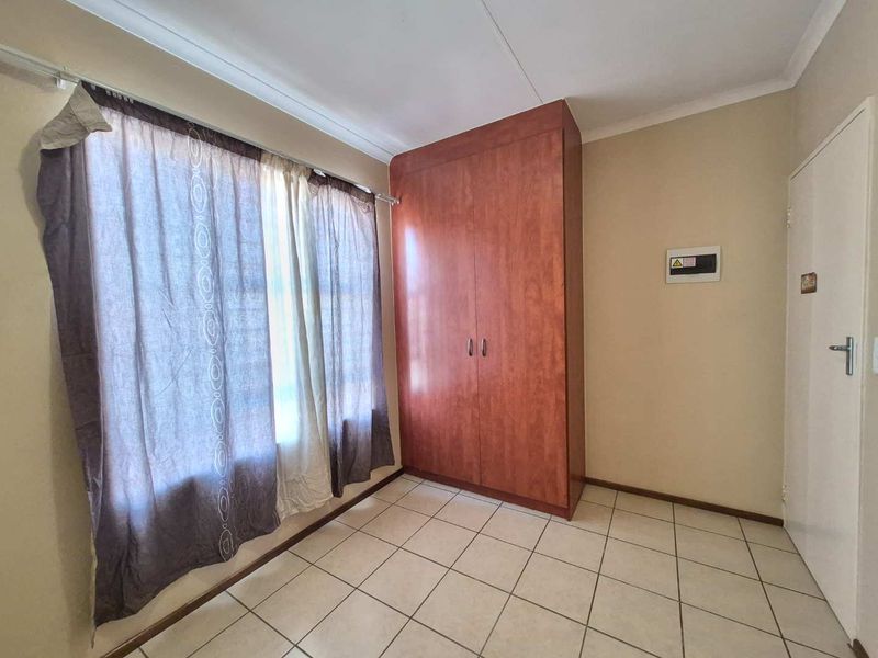 2 Bed, 2 Baths Apartment to rent in Terenure - Photo 10