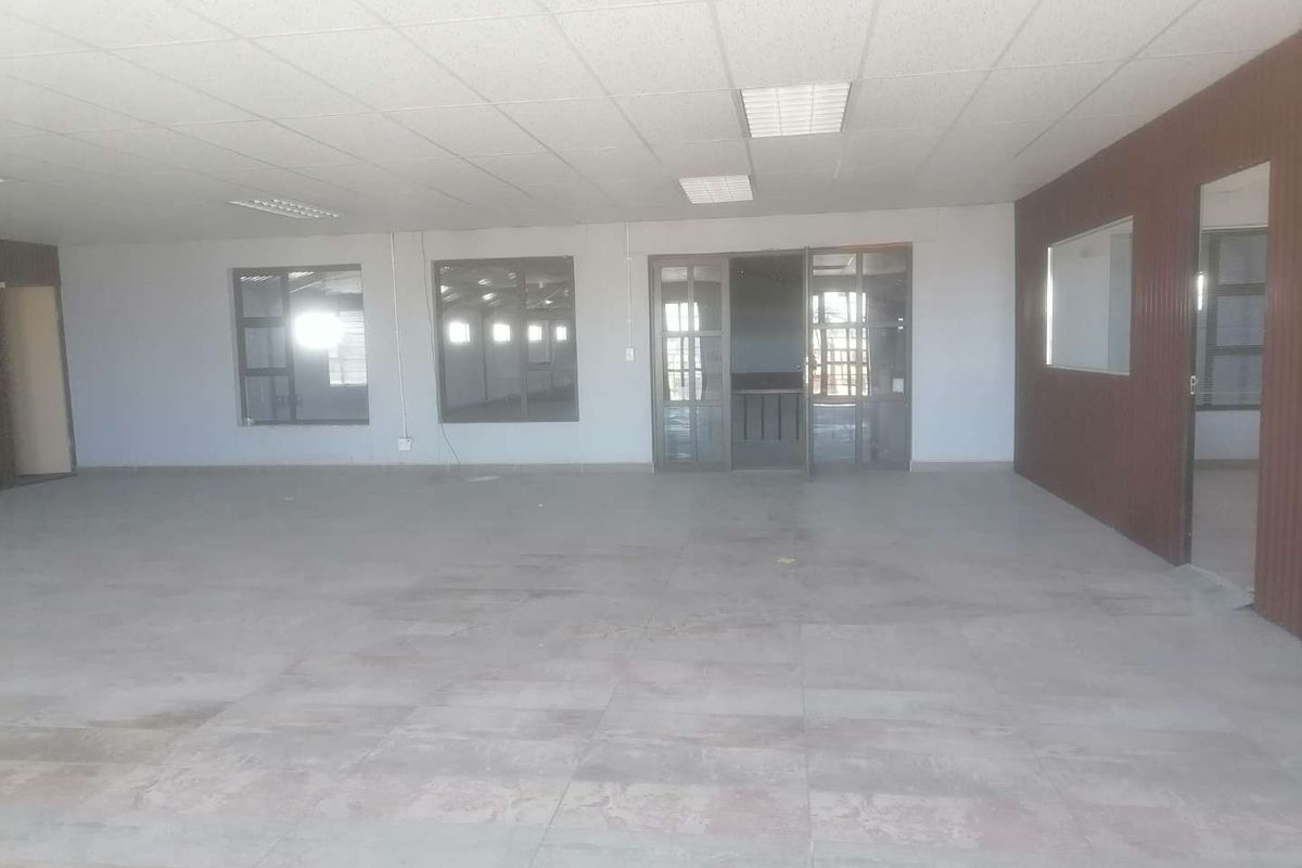 Ondangwa - Business Warehouse with Office For Sale - Photo 3