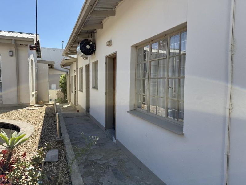 Spacious 3-Bedroom House For Sale - Photo 4