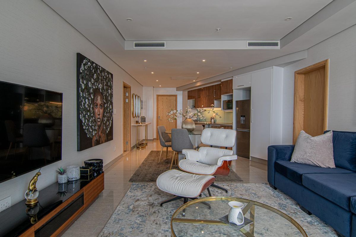 1 BEDROOM | 1 BATHROOM APARTMENT - Photo 2