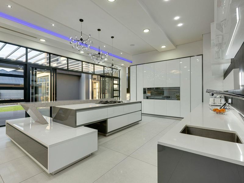 Exceptional architectural excellence - Photo 8