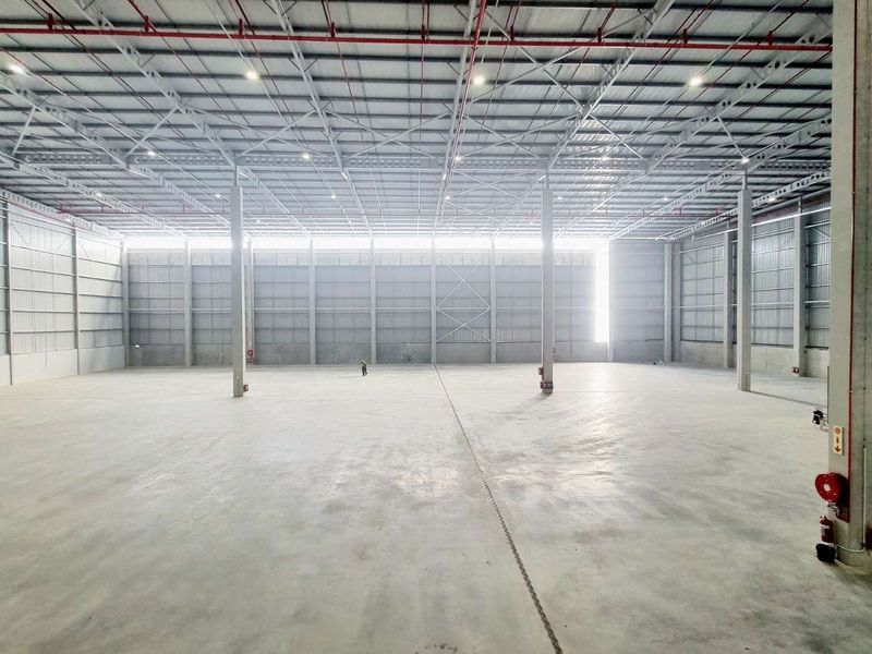 4,788m2 Warehouse To Let | Glen Anil Logistics Zone | Immediate Occupation - Photo 3