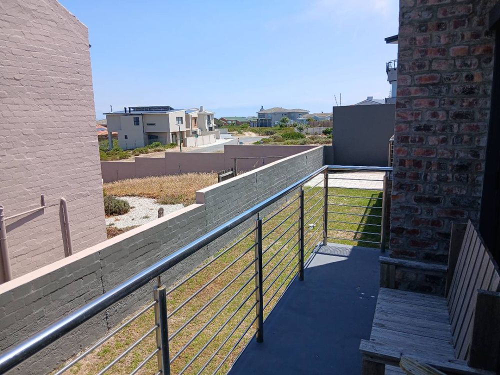 Our huge Balcony in front of the House - now curving to the side.