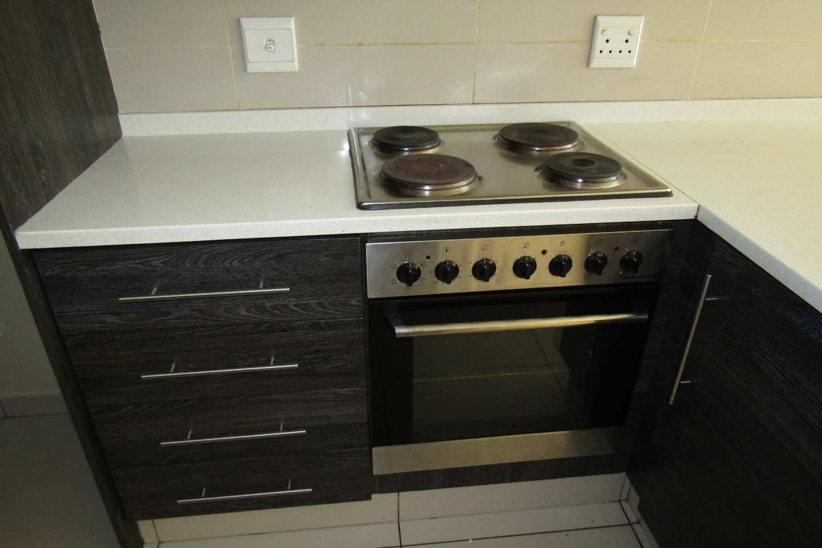 Lifestyle Living Lock Up And GO - Photo 3